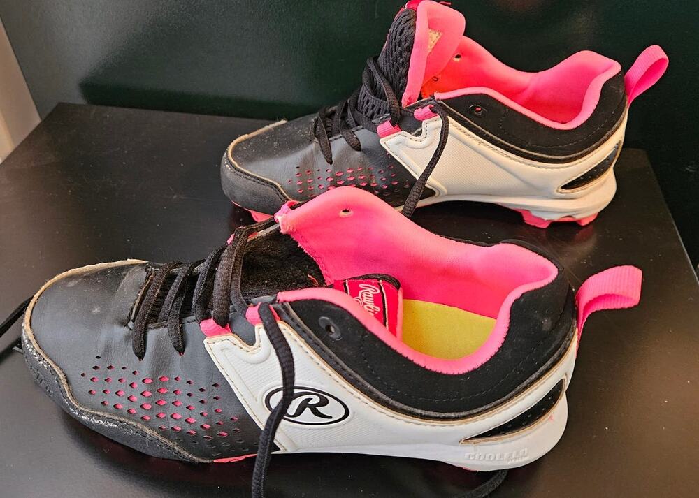 Girls Rawlings Clubhouse Cleats Tuff Tex Baseball Softball Black White Pink Sz 4